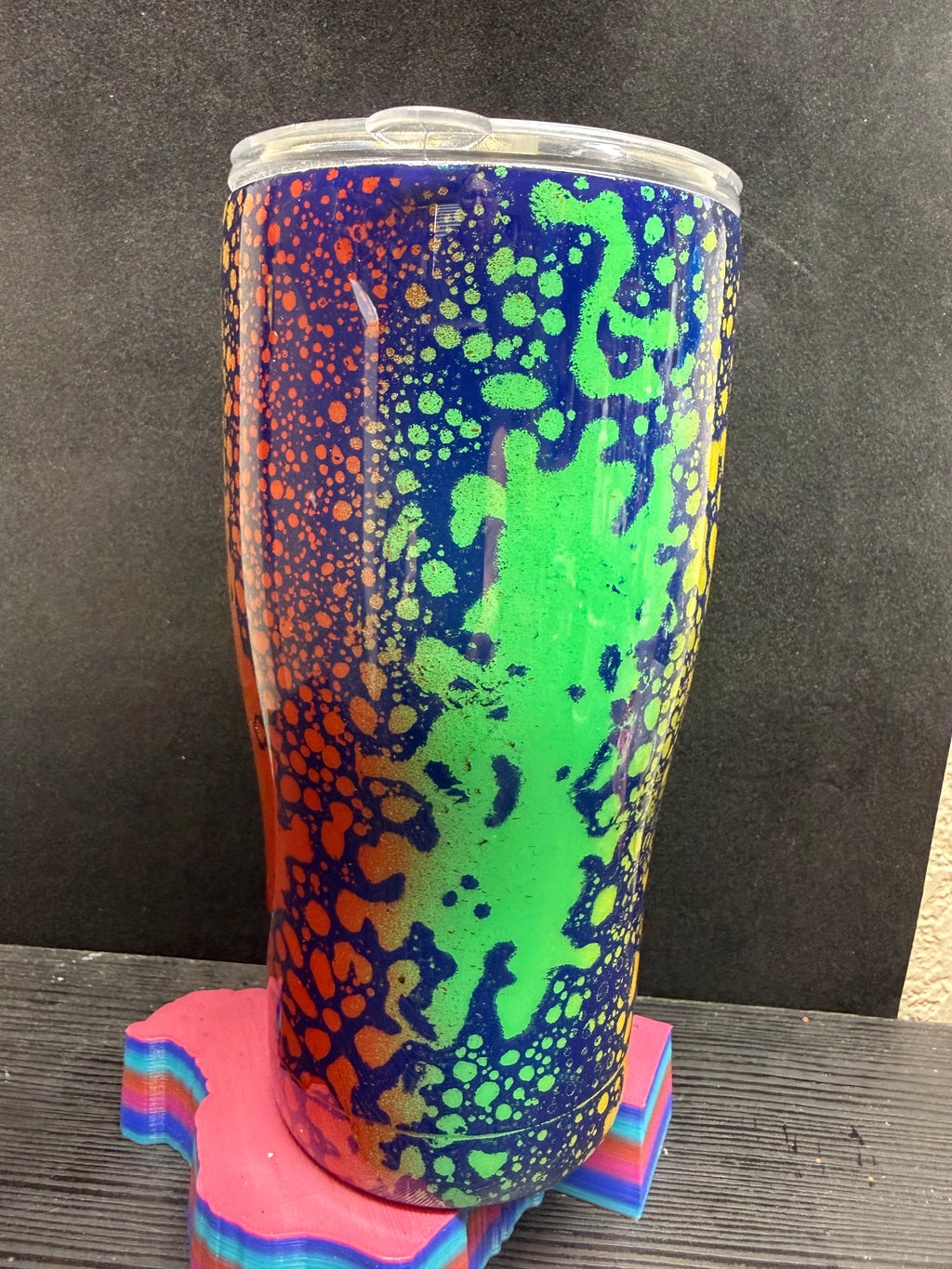 75. 20oz  Tumbler modern curve