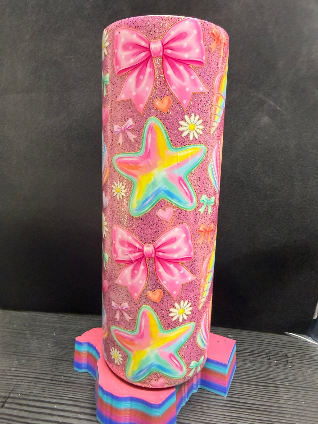 40. 20oz Pink Shells Tumbler