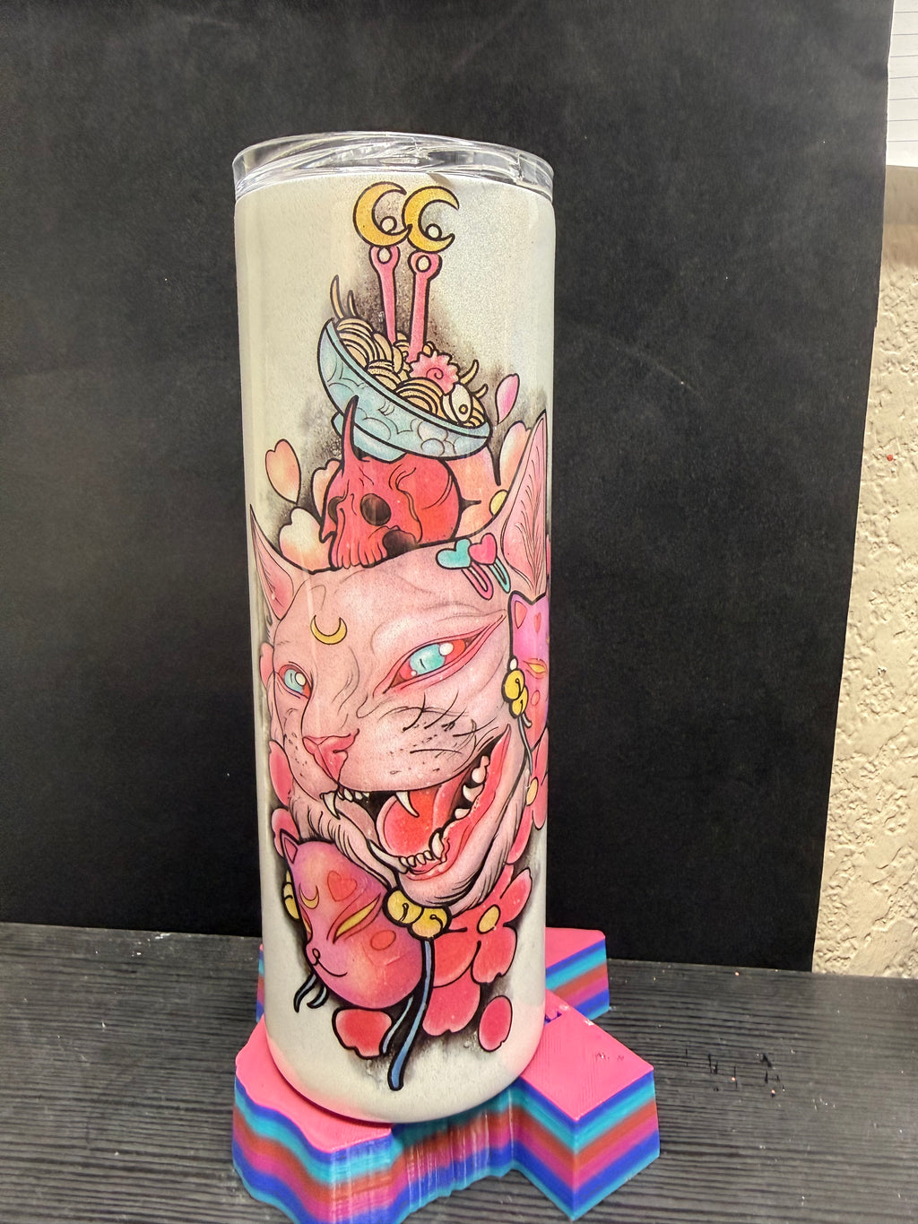 60. 20oz  Tumbler