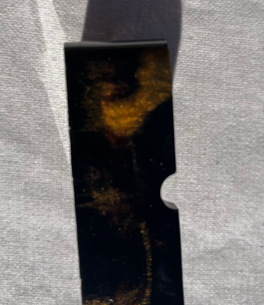 Resin ashtray with Mica Powder