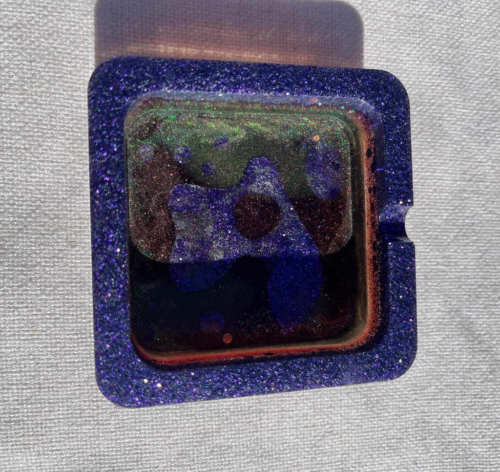 Resin Ashtray with Glitter