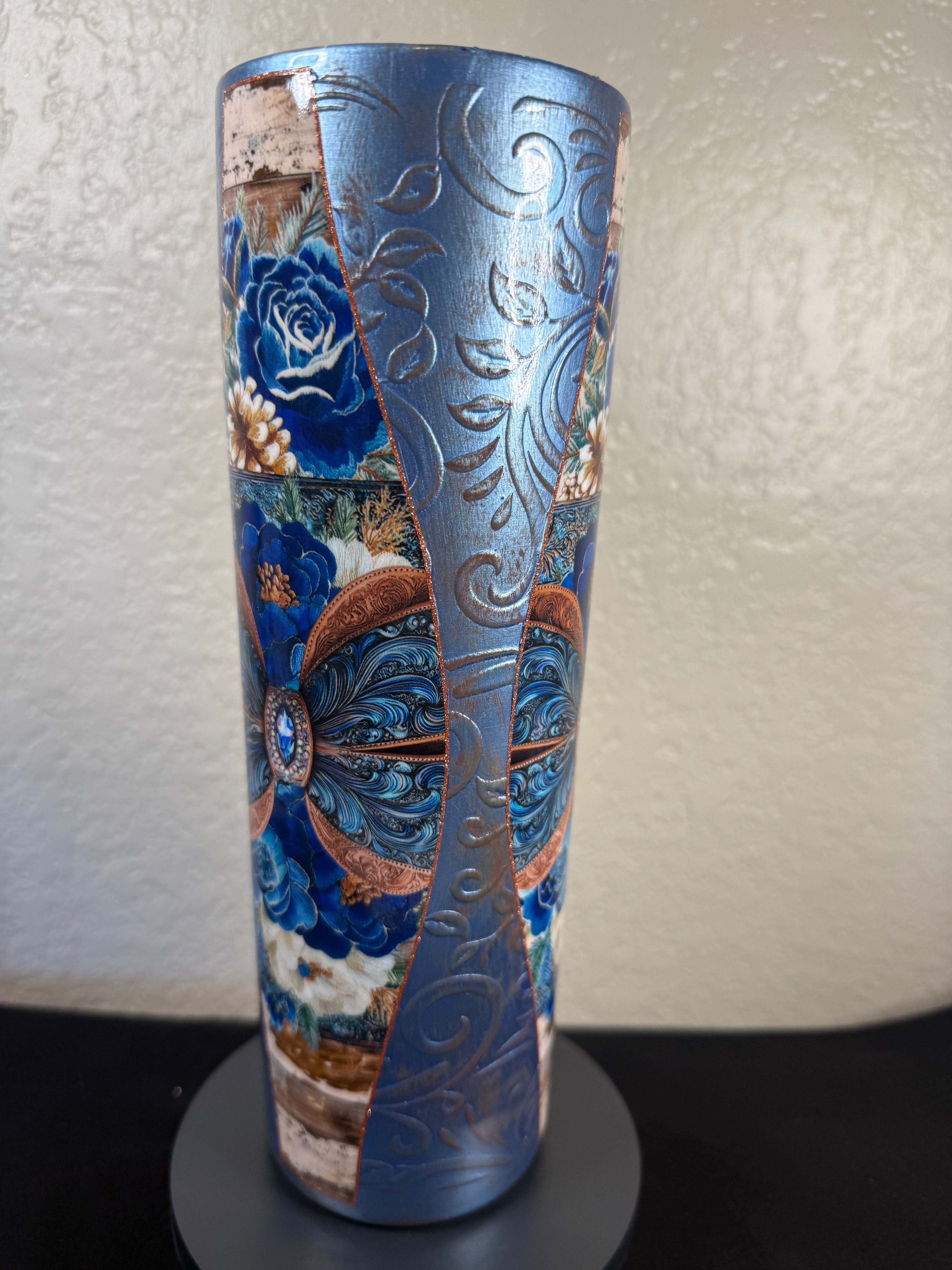 30oz  Blue Leather tapered Tumbler