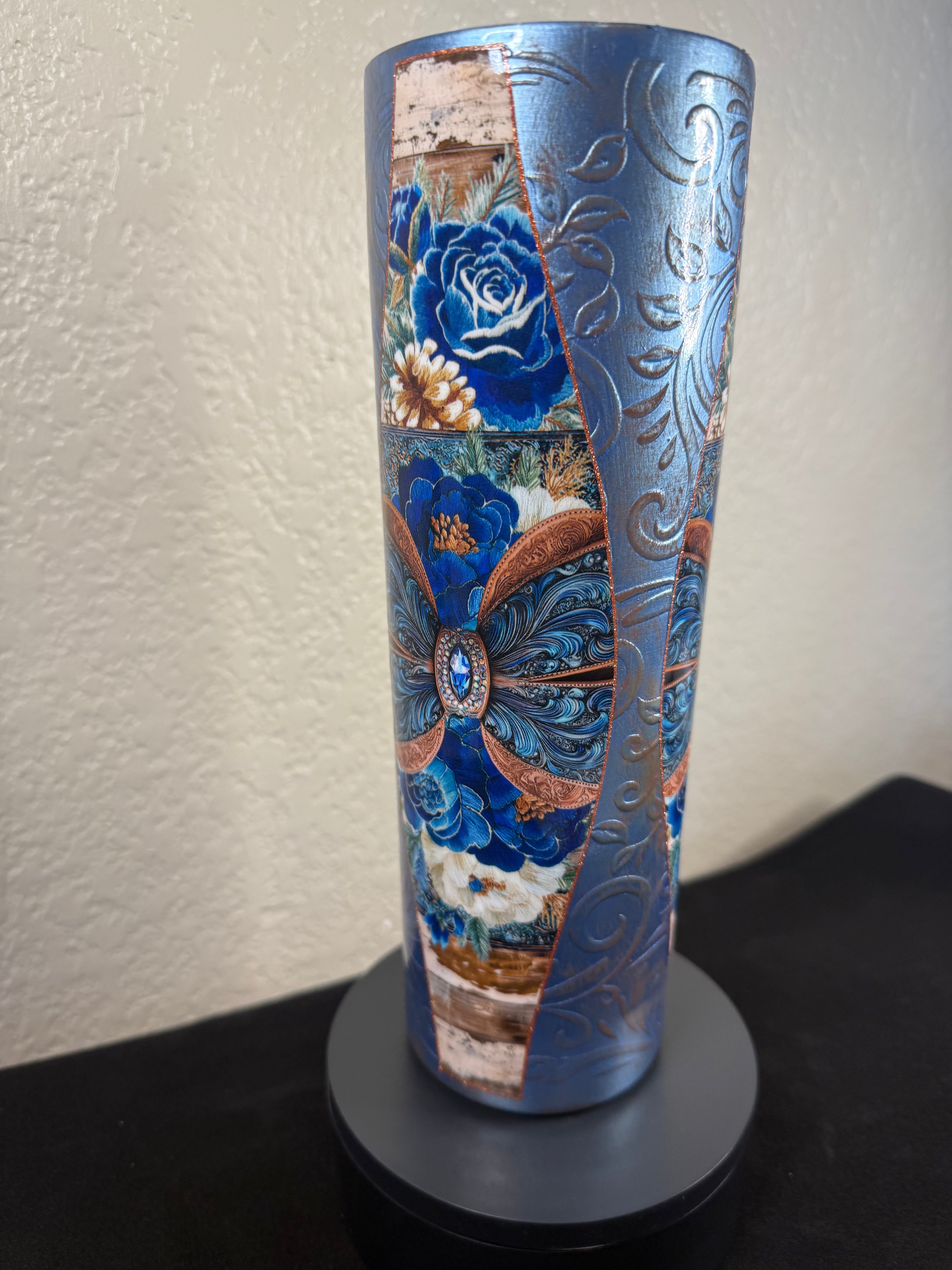 30oz  Blue Leather tapered Tumbler