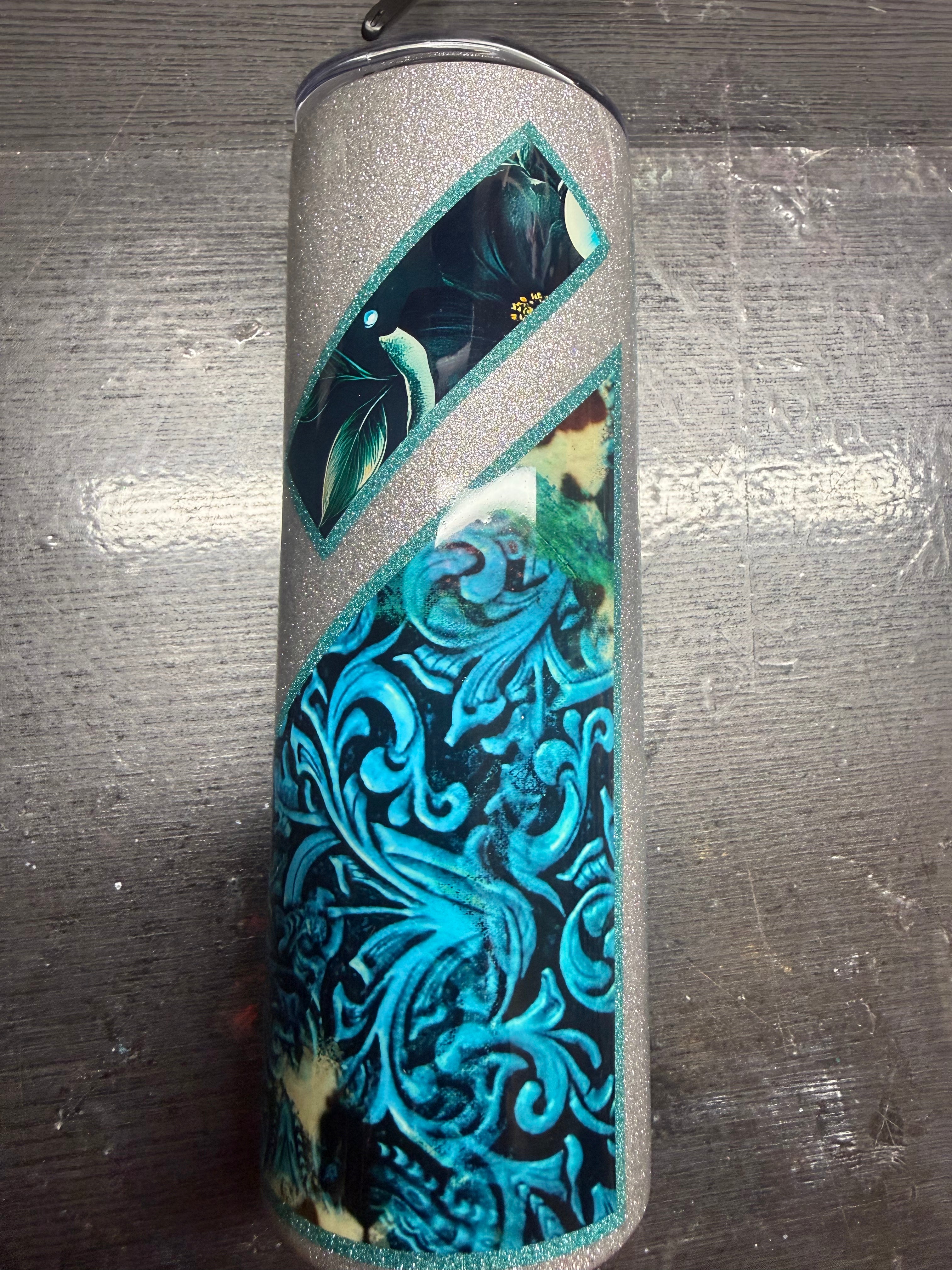 1. 20oz   Silver and Turquoise Leather look Tumbler