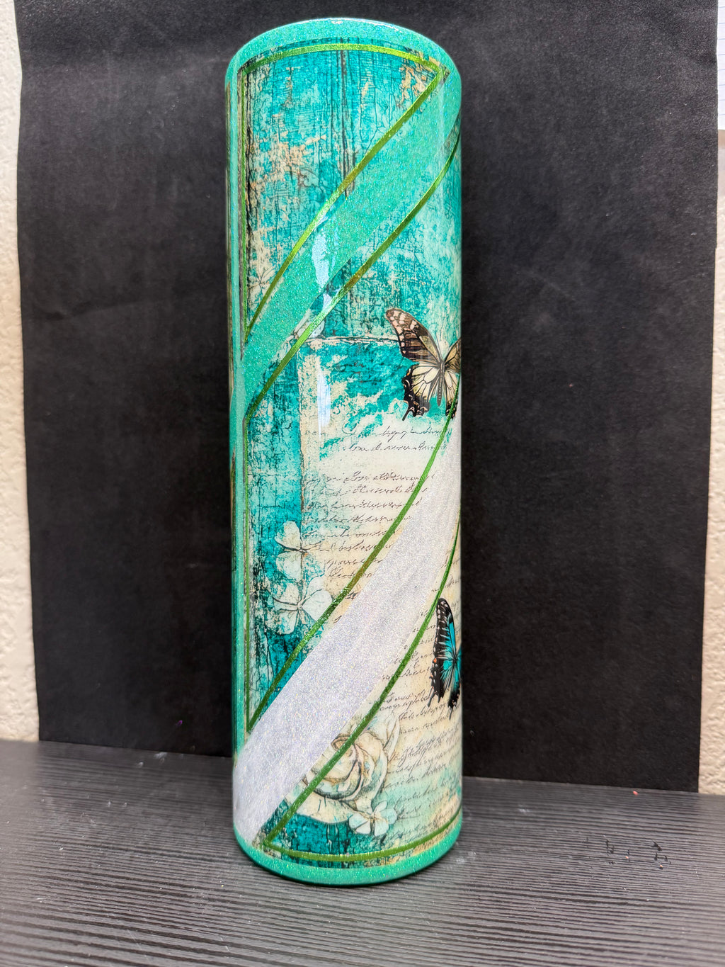 TS 35oz green and white Tumbler