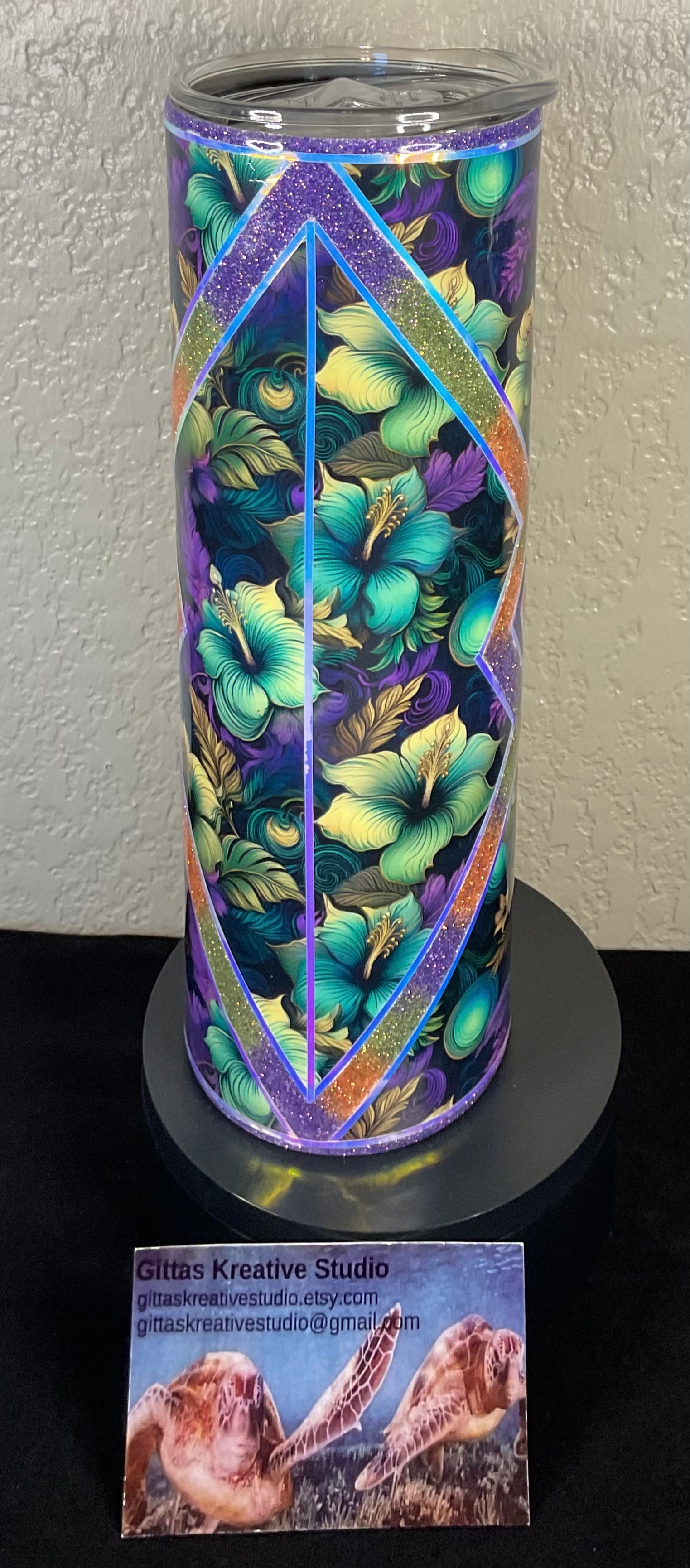 30oz  Tumbler with Mardi Gras Theme