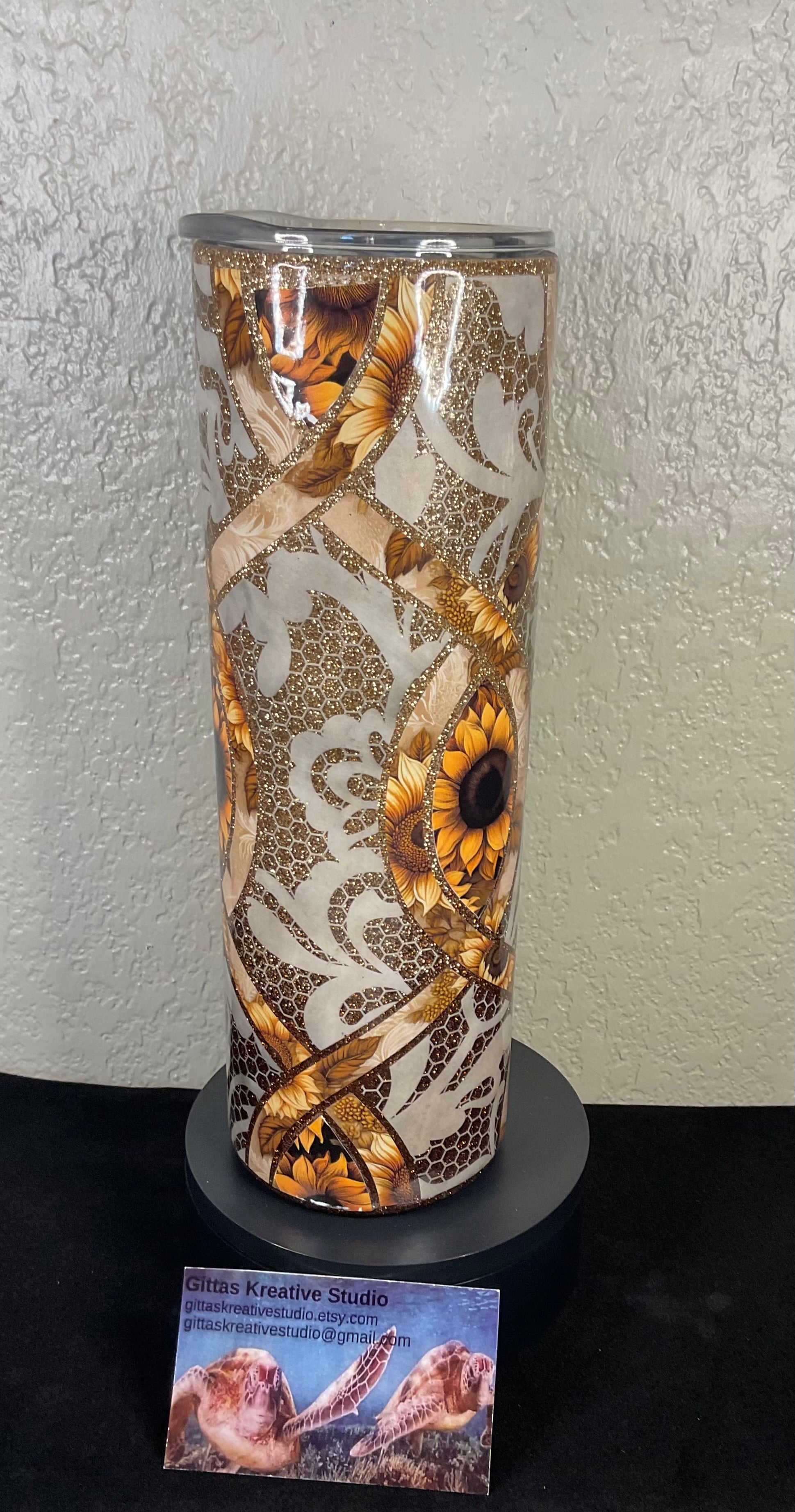30oz Tumbler with Lace and Sunflowers