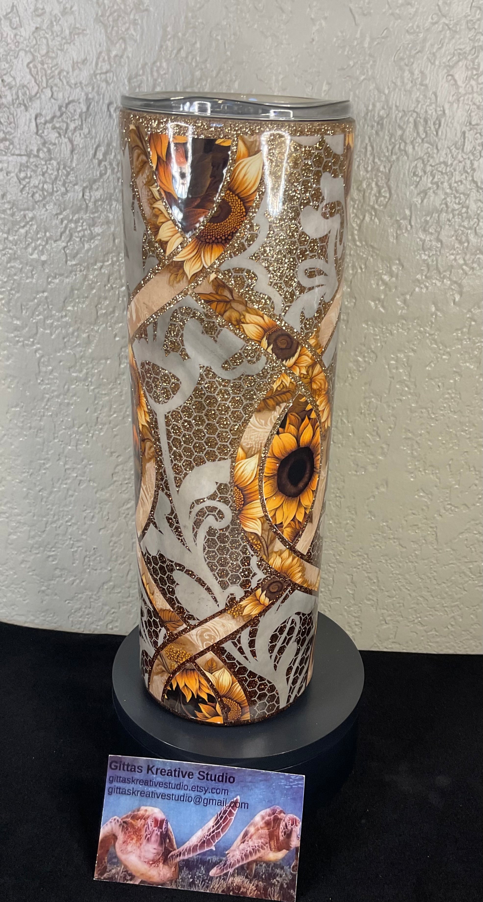 30oz Tumbler with Lace and Sunflowers