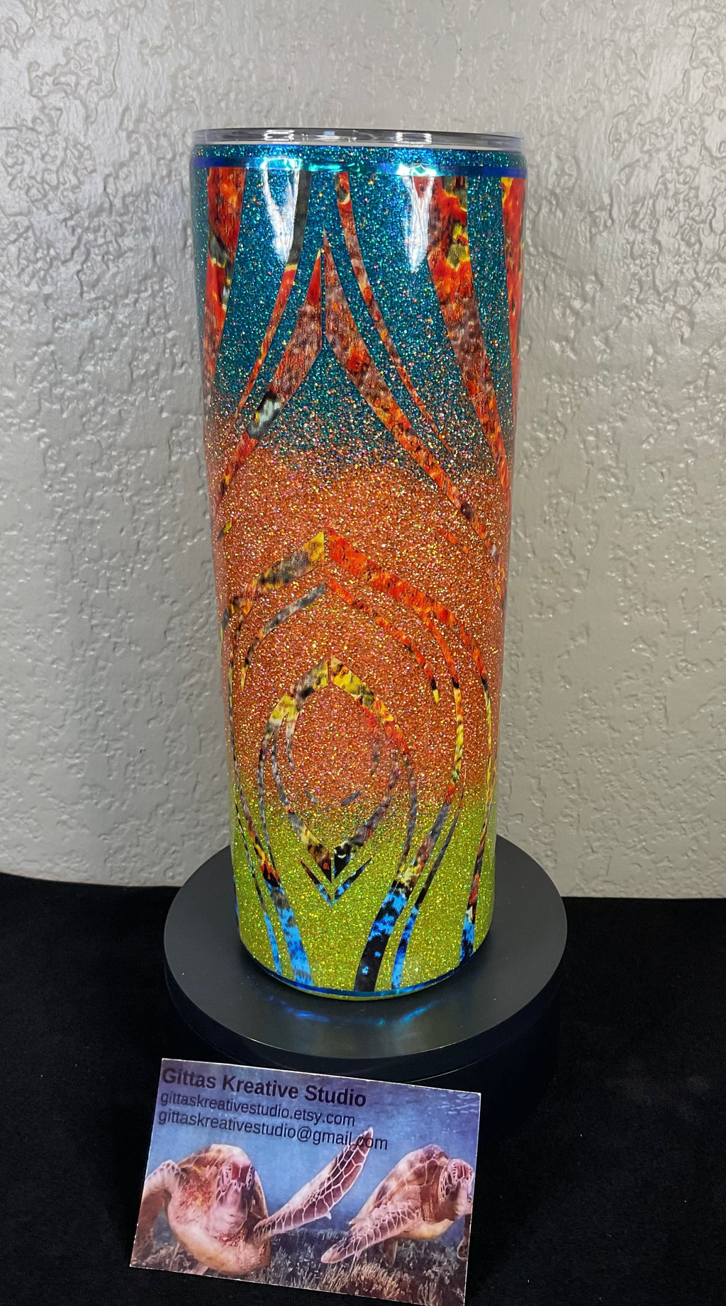 21. 20oz Glitter Tumbler