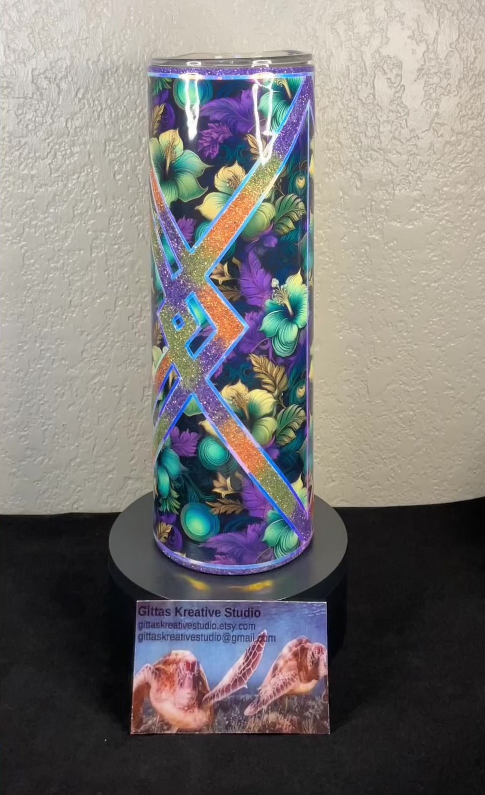 30oz  Tumbler with Mardi Gras Theme